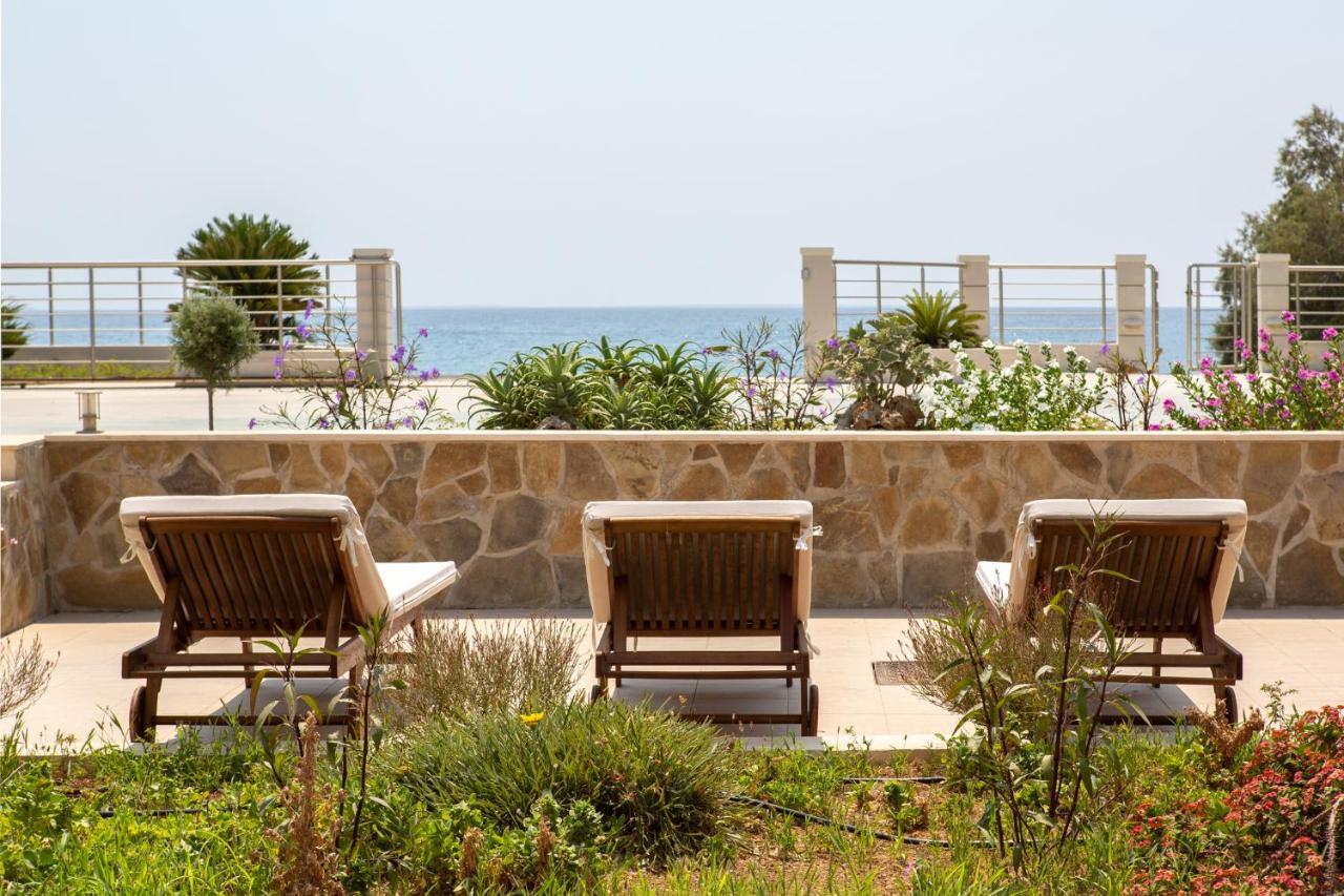 Thalassa Apartment Ierapetra Bagian luar foto