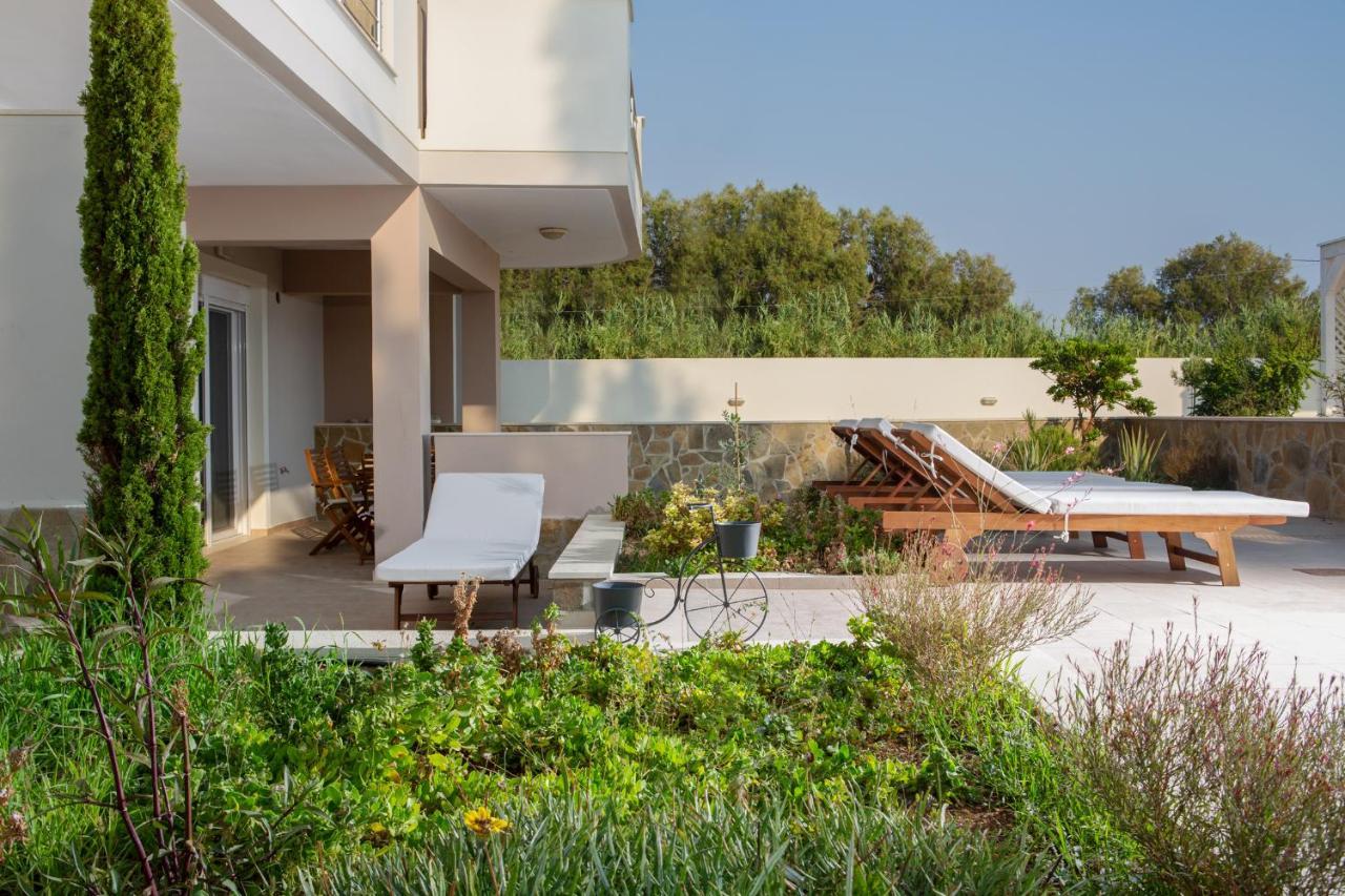 Thalassa Apartment Ierapetra Bagian luar foto
