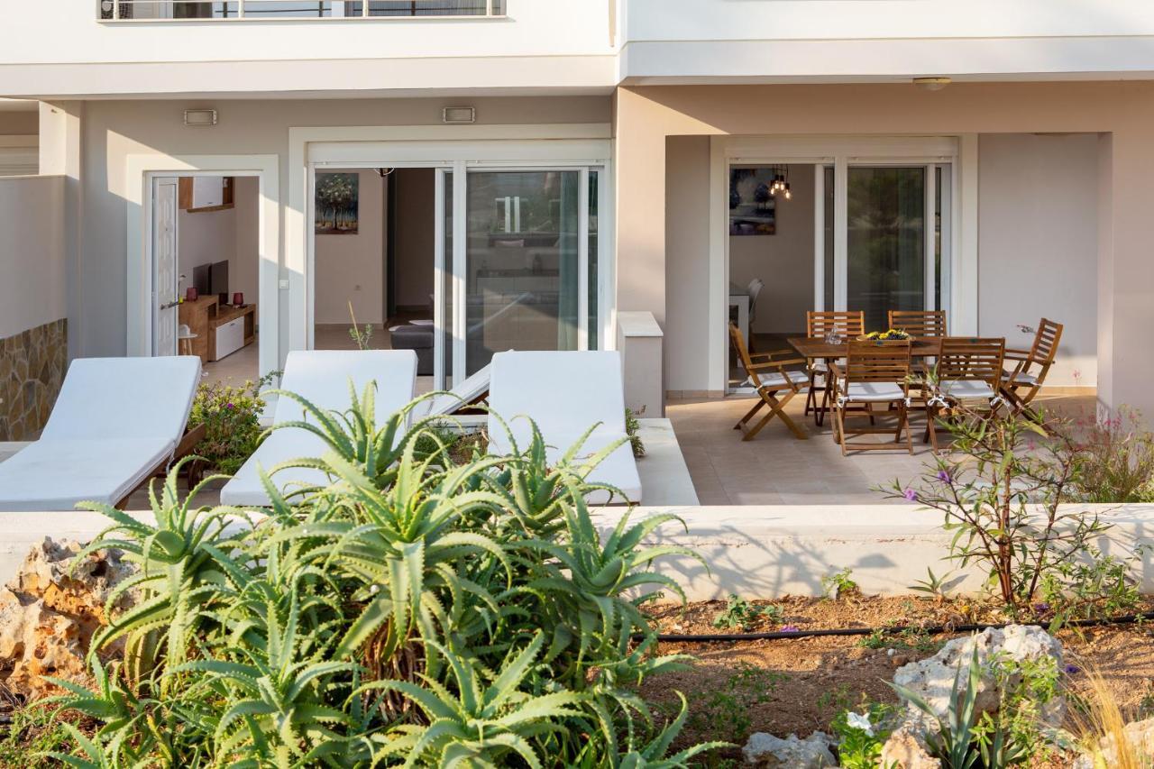 Thalassa Apartment Ierapetra Bagian luar foto